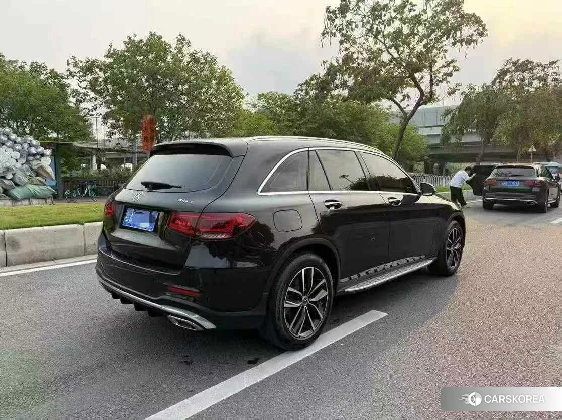 Mercedes-Benz GLC 2020 Черный из Китая, фото 2