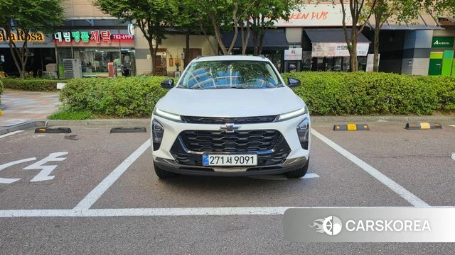 Chevrolet (GM Daewoo) Trax Crossover 2025 Белый из Кореи, фото 2