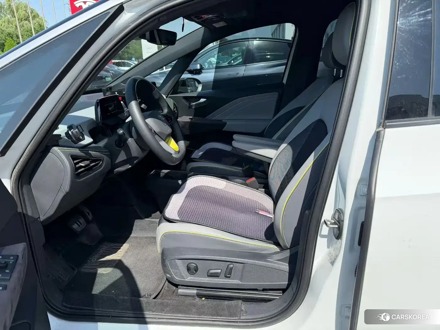 Volkswagen ID.3 2024 Белый из Китая, фото 2