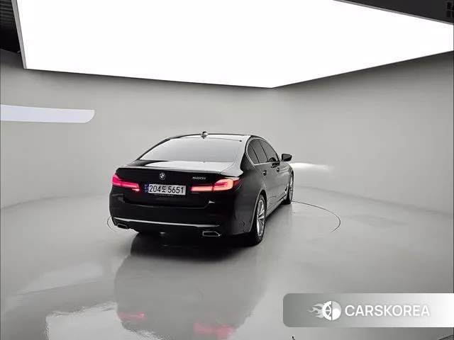 BMW 5 Series (G30) id 3348007 из Кореи 12