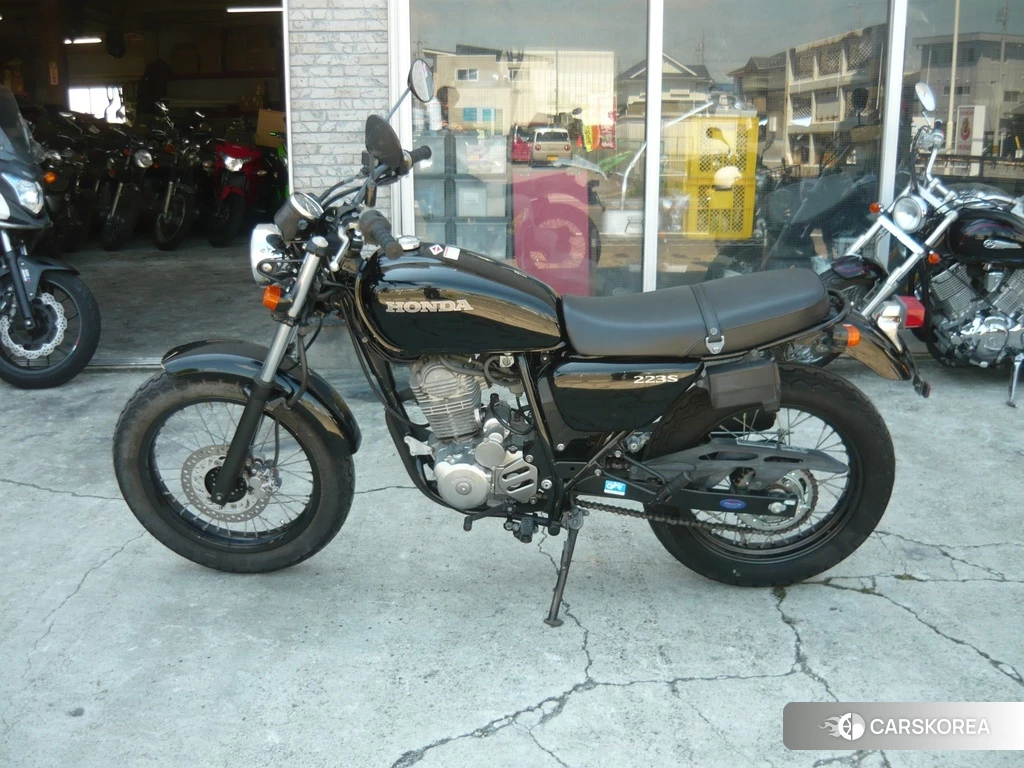 Проданный Honda CB223S 2014 из Японии