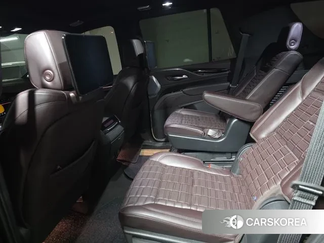 Cadillac Escalade 5th Generation 2023 Черный из Кореи, фото 2