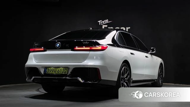 BMW 7 Series (G70) id 4407893 из Кореи 12