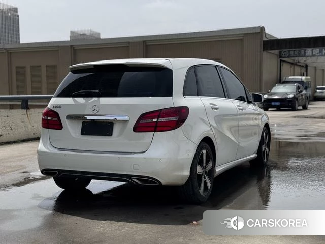Mercedes-Benz Class B id 4253647 из Китая 11