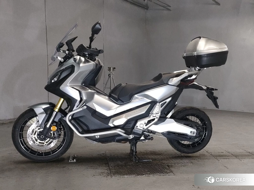Проданный Honda X-ADV 750 2017 из Японии, фото 2