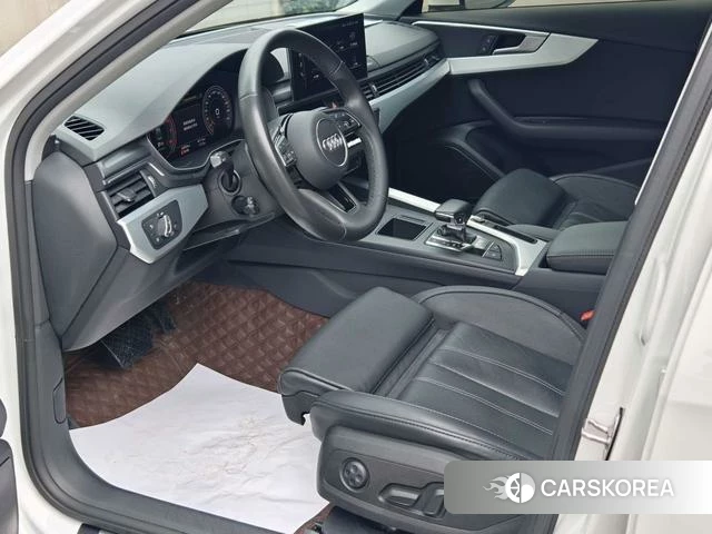 Audi A4L 2022 Белый из Китая, фото 2