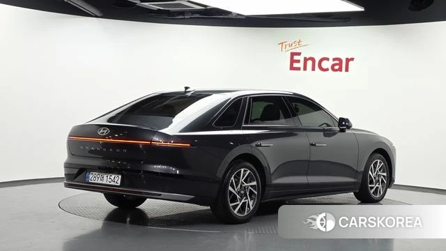 Hyundai Grandeur Hybrid (GN7) id 4893511 из Кореи 12
