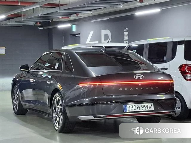 Hyundai Grandeur (GN7) id 4879756 из Кореи 12
