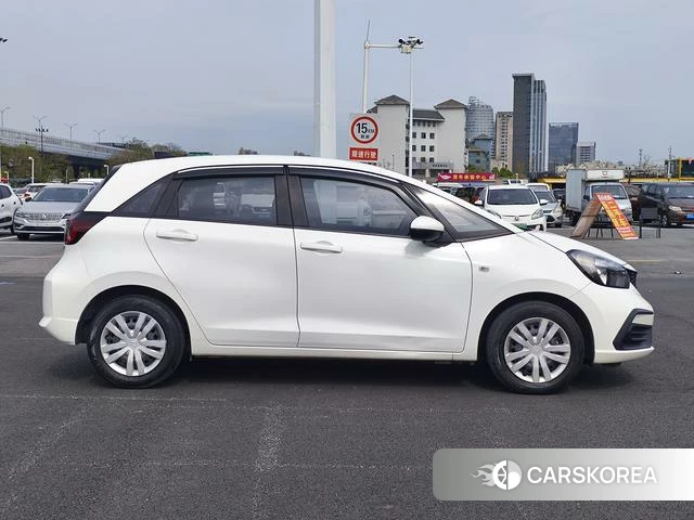 Honda Fit id 4278345 из Китая 9