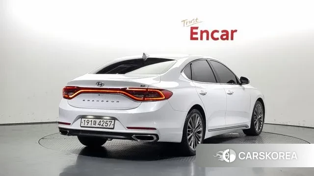 Hyundai Grandeur IG id 3024571 из Кореи 12