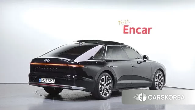 Hyundai Grandeur Hybrid (GN7) id 3273133 из Кореи 12