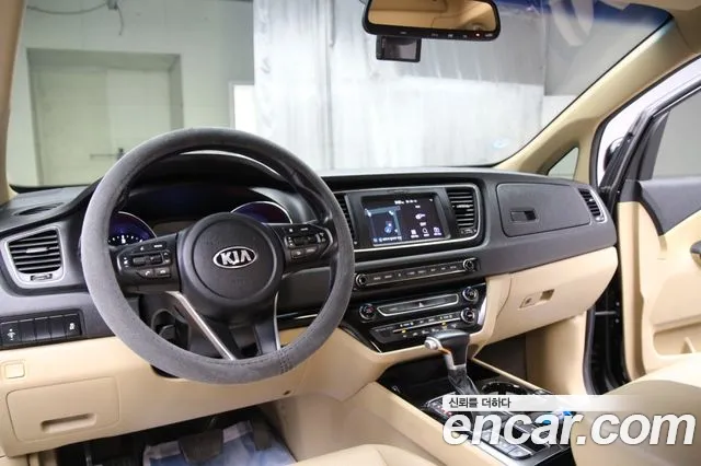 Kia The New Carnival id 2682480 из Кореи 12