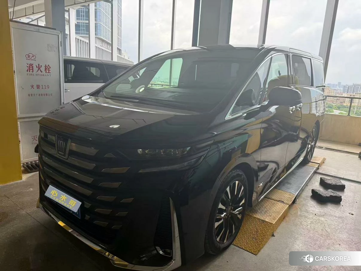 Toyota Wilfa 2023 Черный из Китая, фото 4