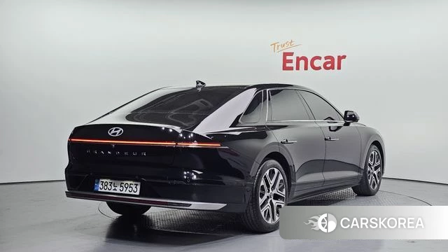 Hyundai Grandeur (GN7) id 4194292 из Кореи 12