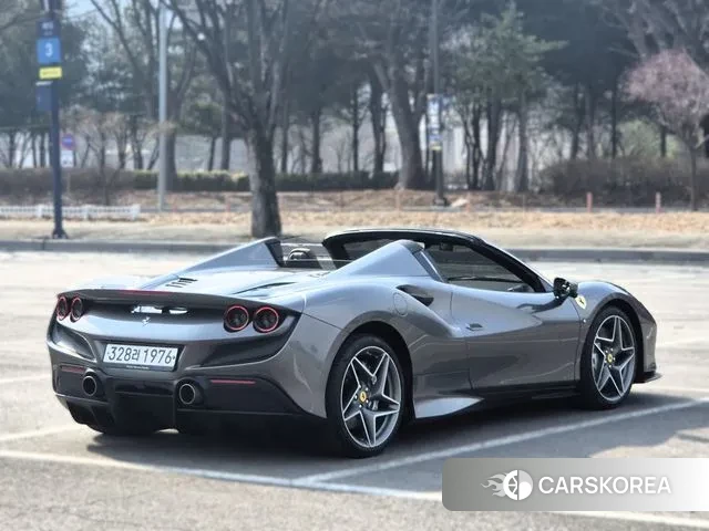 Ferrari F8 Spider id 3759785 из Кореи 12