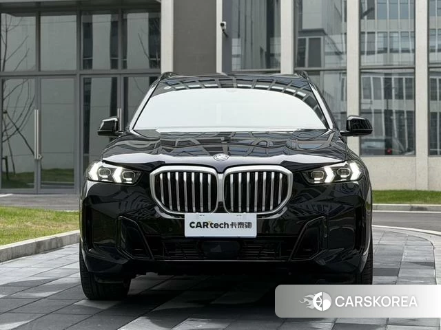 BMW X5 2026 Черный из Китая, фото 6