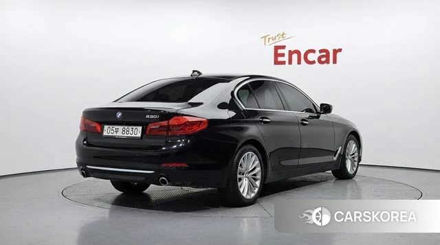 BMW 5 Series (G30) id 4471323 из Кореи 12