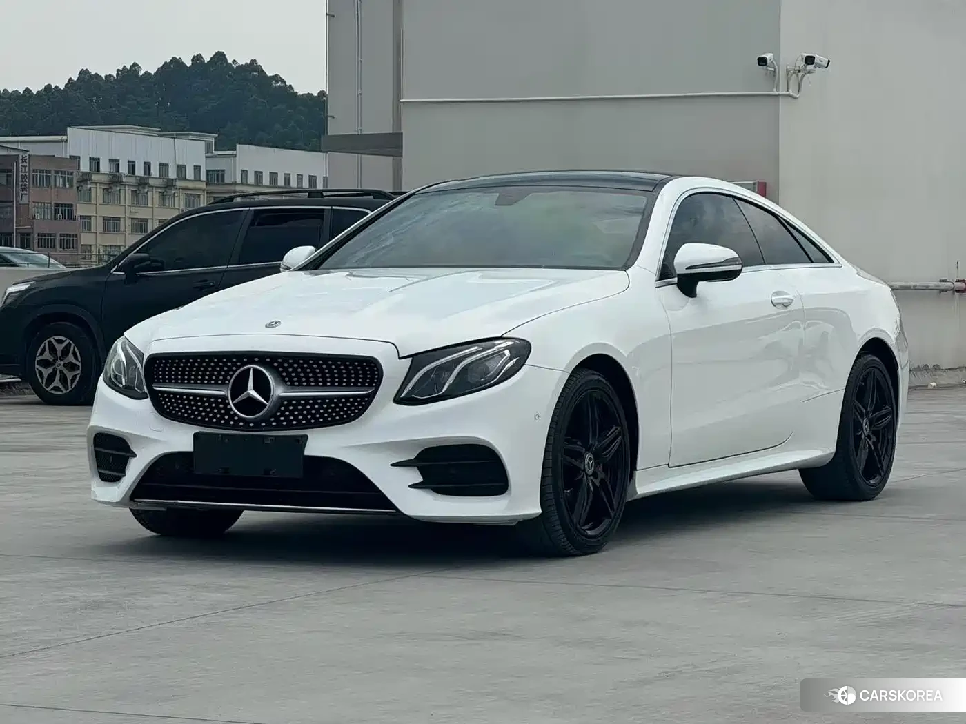 Mercedes-Benz E-Class 2018 Белый из Китая, фото 2