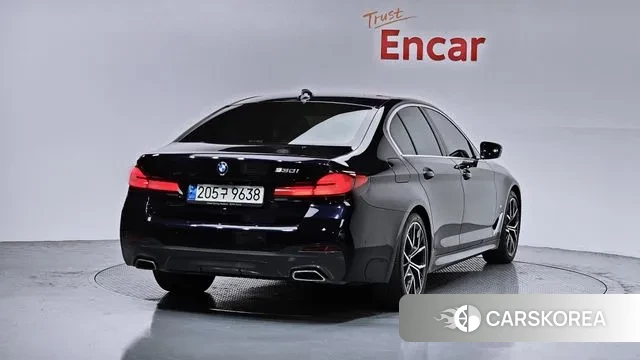 BMW 5 Series (G30) id 3525041 из Кореи 12