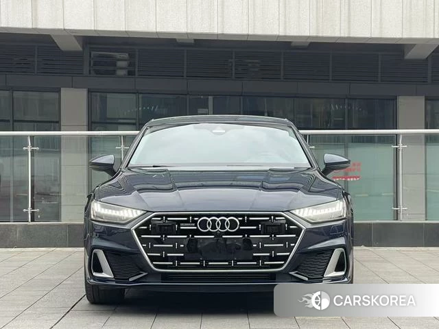 Audi A7L id 4273955 из Китая 10