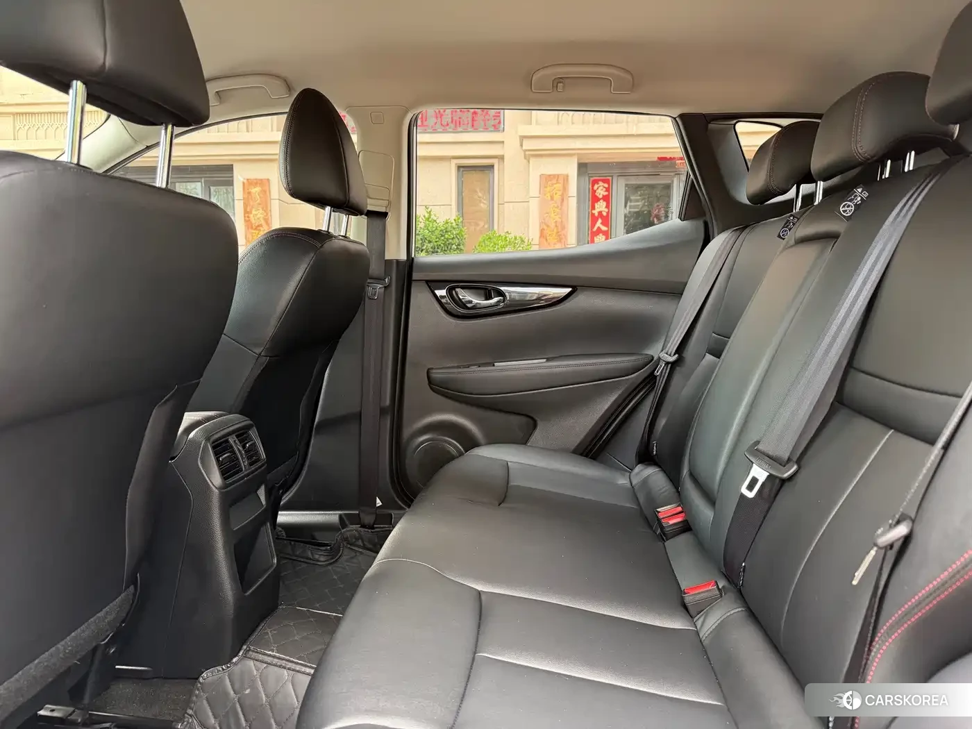 Nissan Qashqai 2023 Белый из Китая, фото 2