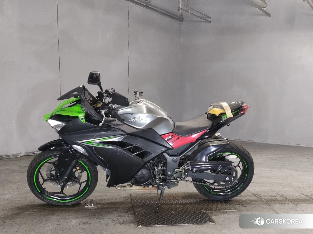 Проданный Kawasaki NINJA 250 2015 из Японии, фото 2