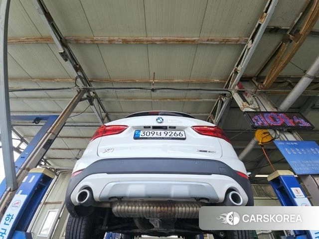 BMW X1 (F48) 2022 Белый из Кореи, фото 2