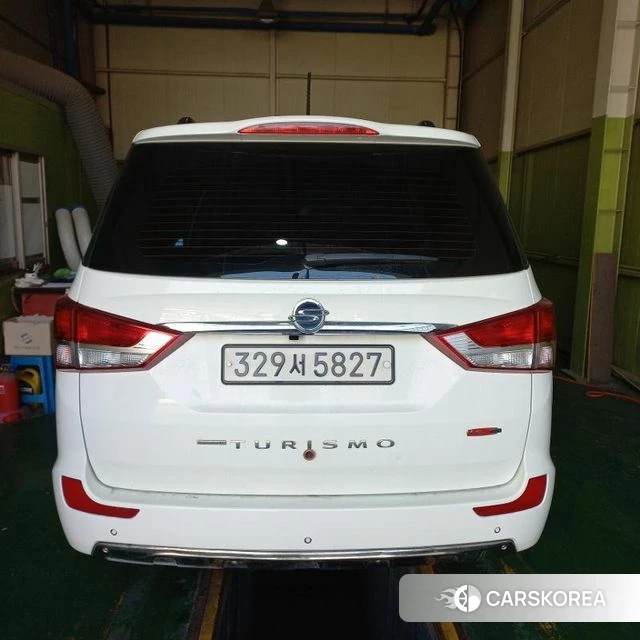 Ssangyong Korando Turismo 2019 Белый из Кореи, фото 2