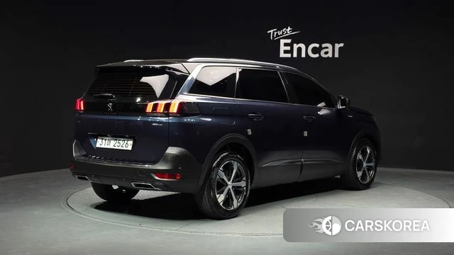 Peugeot 5008 second generation id 4286165 из Кореи 12
