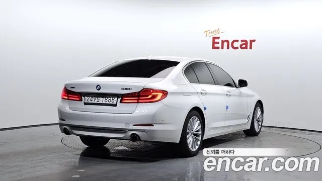 BMW 5 Series (G30) id 2945883 из Кореи 12