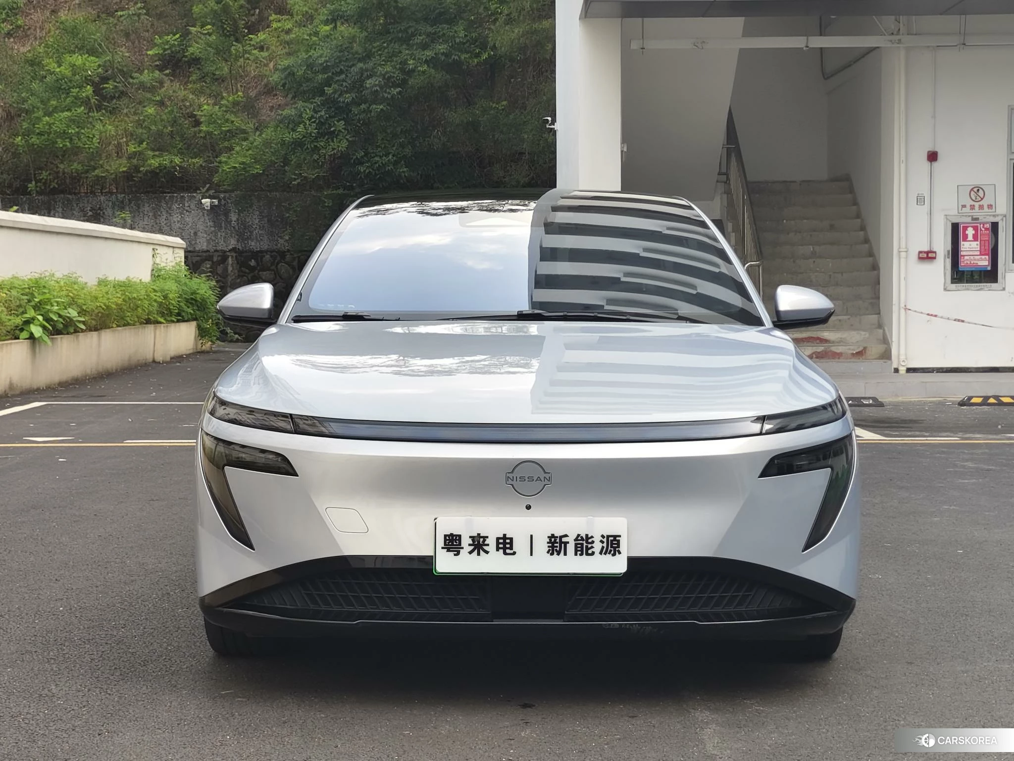 Nissan N7 id 4440672 из Китая 12