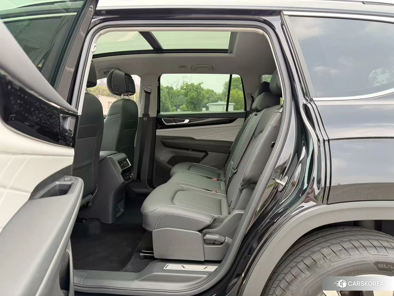 Volkswagen Tourang id 4452172 из Китая 12