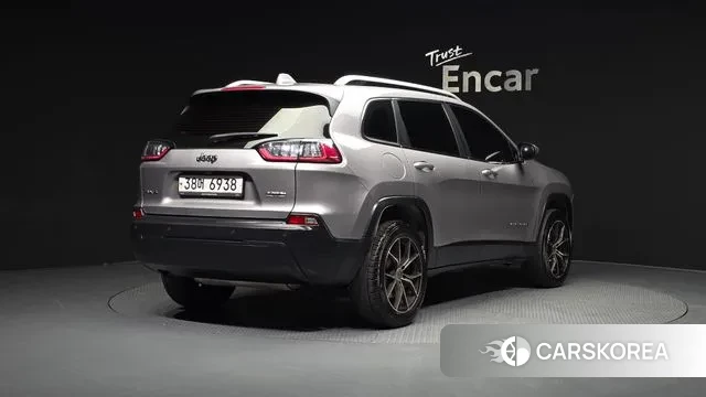 Jeep Cherokee (KL) id 3698693 из Кореи 12