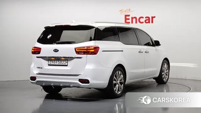 Kia The New Carnival id 2997423 из Кореи 12