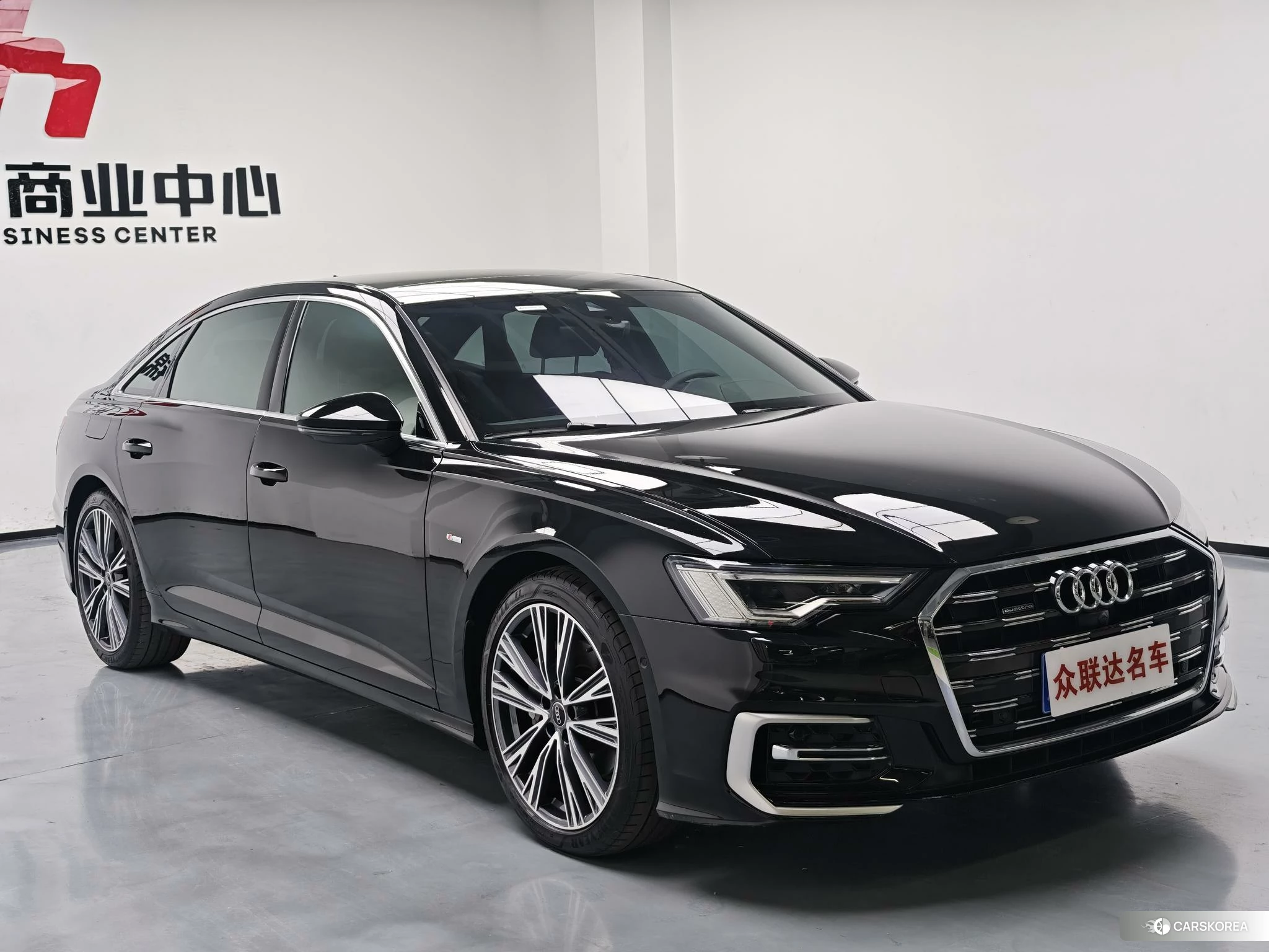 Audi A6L id 4467962 из Китая 12