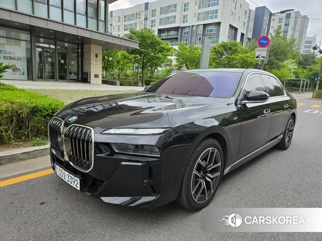 BMW 7 Series (G70) id 4301934 из Кореи 12