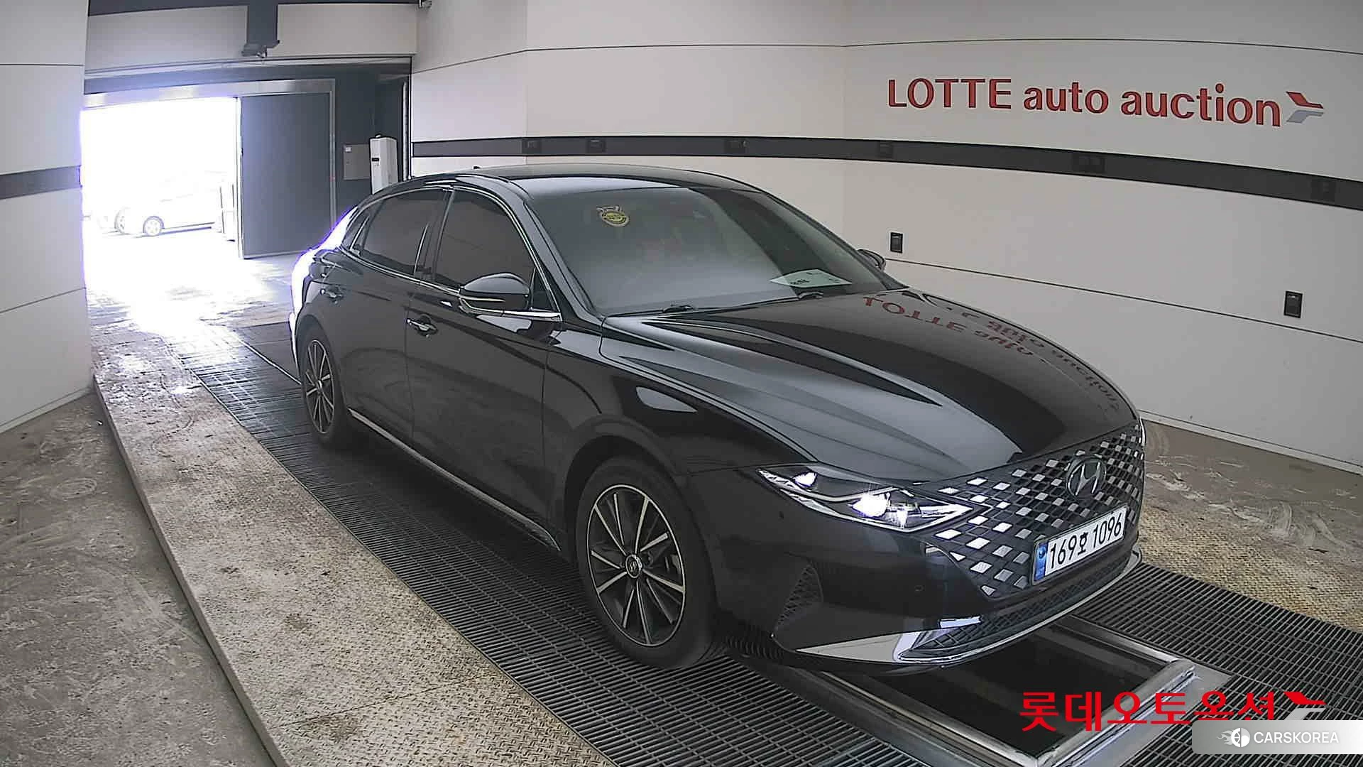 Hyundai Grandeur id 3882024 из Кореи 12