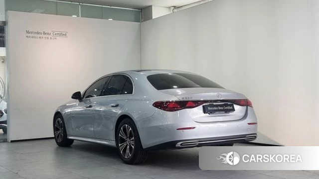 Mercedes-Benz E-Class W214 id 3963320 из Кореи 10