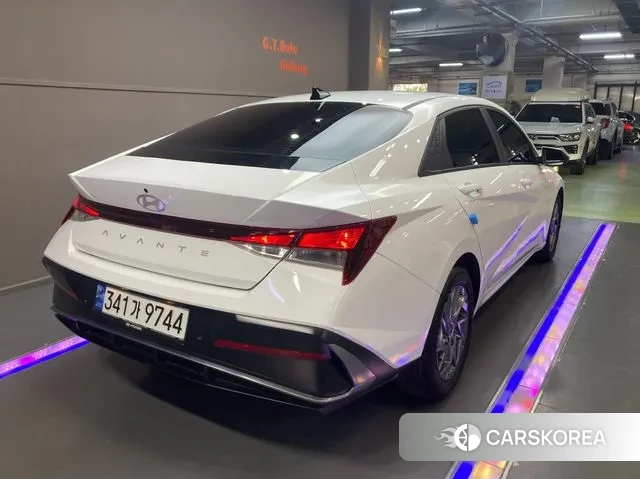 Hyundai The New Avante (CN7) id 3769947 из Кореи 12