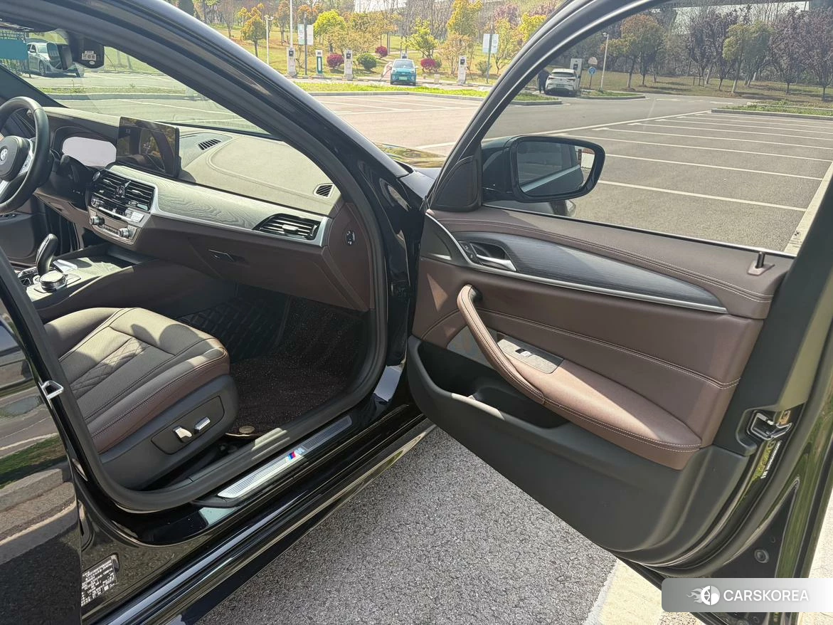 BMW 5 series PHEV id 4440571 из Китая 7