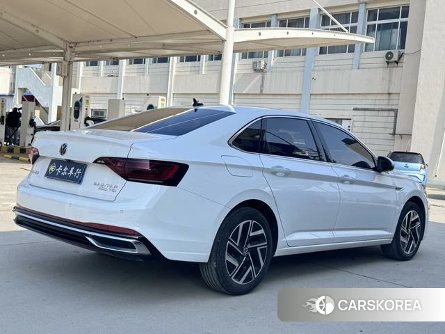 Volkswagen Sagitar 2023 Белый из Китая, фото 2