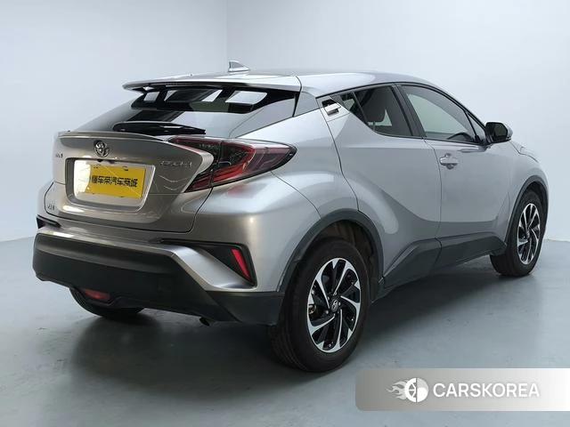 Toyota IZOA id 4210646 из Китая 12