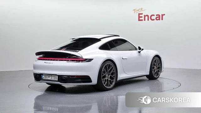 Porsche 911(992) id 4304171 из Кореи 12