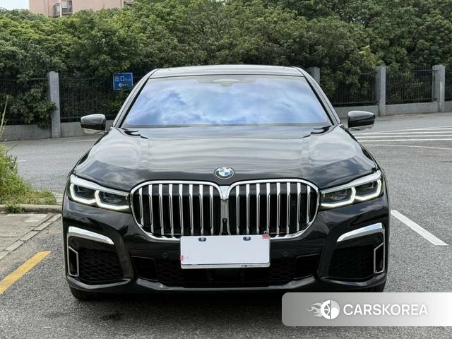 BMW 7 series 2023 Черный из Китая, фото 4