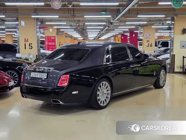 Rolls-Royce Phantom id 3612572 из Кореи 12