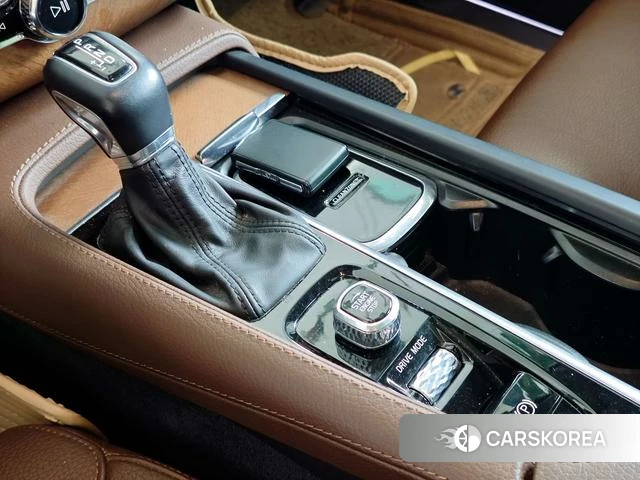 Volvo XC90 id 4238874 из Китая 12