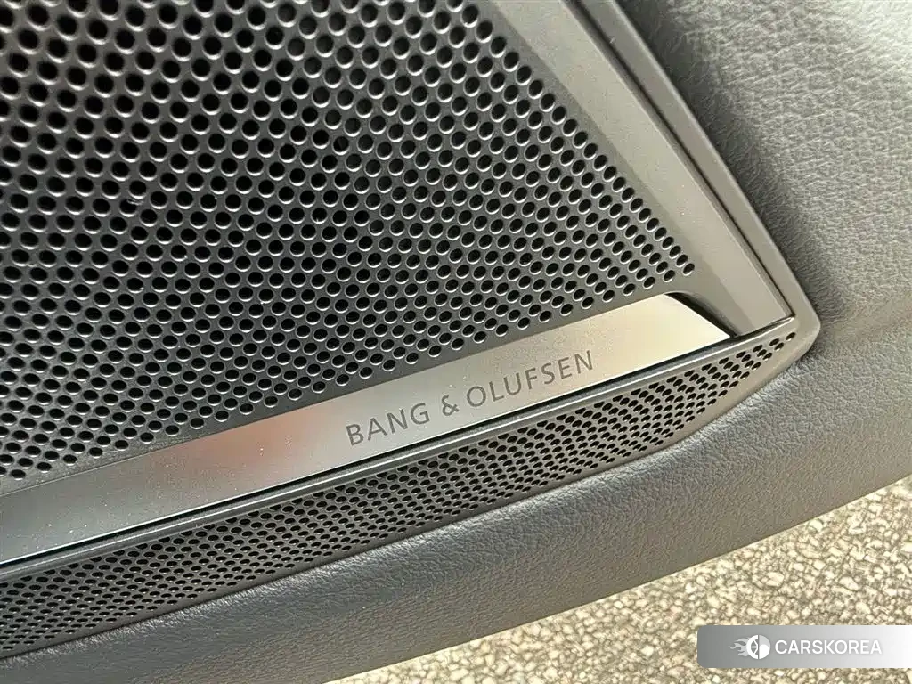Audi A7 2025 Silver/gray из Китая, фото 2