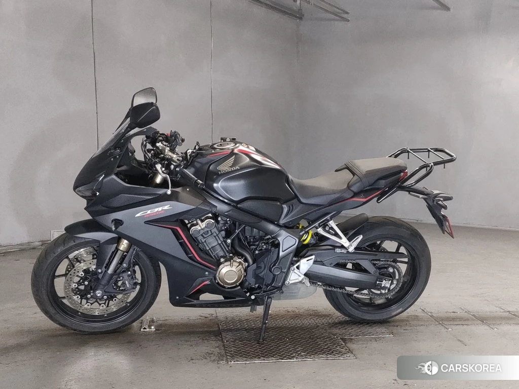 Проданный Honda CBR650R 2020 из Японии