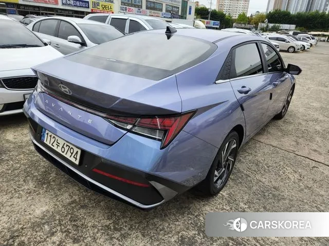 Hyundai The New Avante (CN7) id 3267821 из Кореи 12