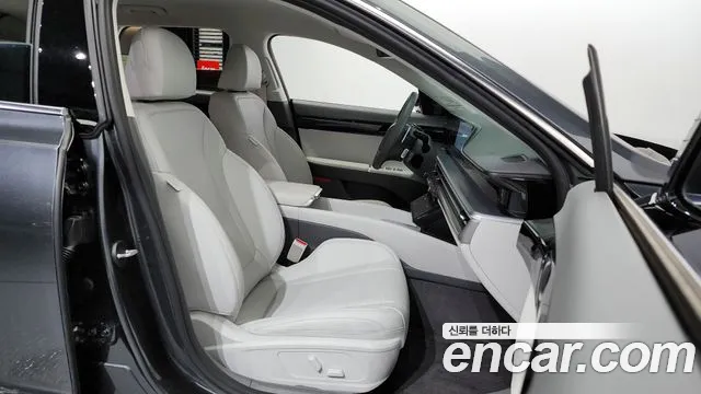 Hyundai Grandeur (GN7) id 2640292 из Кореи 12